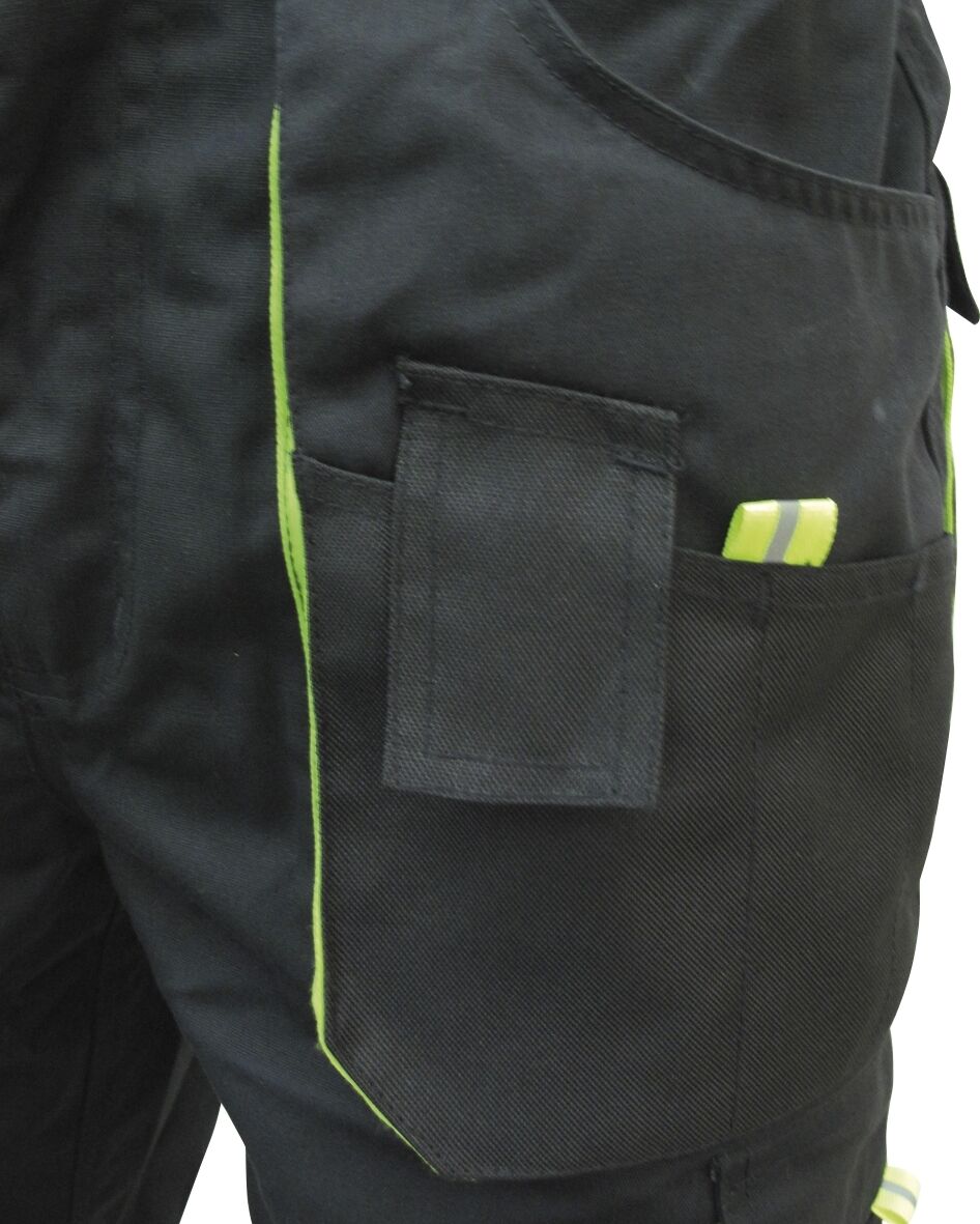 Triuso POWER Shorts Gr. 52 schwarz/grün